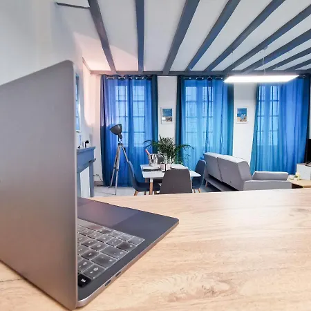 Appartement Ma Douce Charente - Superbe T3 Design Et Fonctionnel - Hyper Centre A Saintes Exterior photo